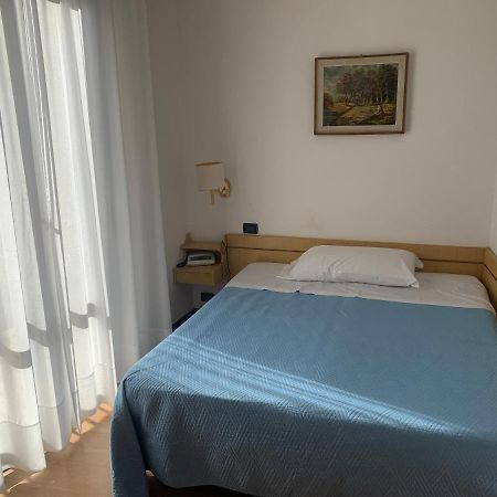 Hotel Angiolino Chianciano Terme Exterior photo