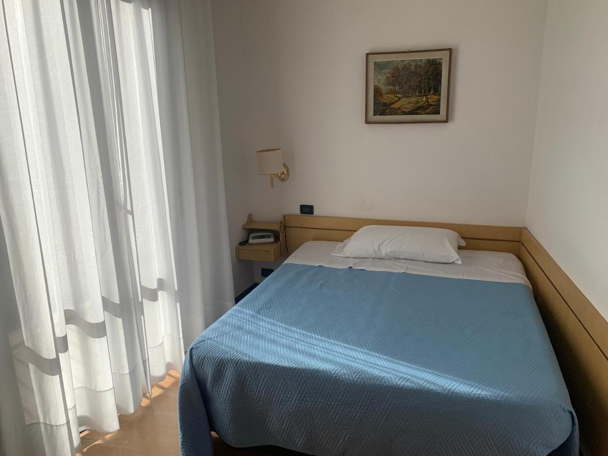 Hotel Angiolino Chianciano Terme Exterior photo